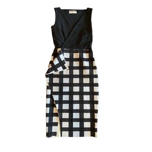Chiara Boni Checkered Sleeveless Dress